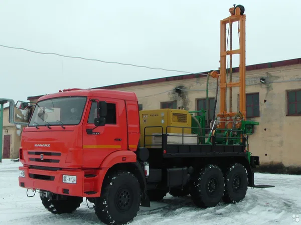 Мобильная буровая установка Геомаш ПБУ-2-314 на шасси КамАЗ 43118