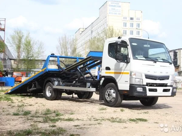 Эвакуатор Mitsubishi Fuso Canter TF со сдвижной платформой