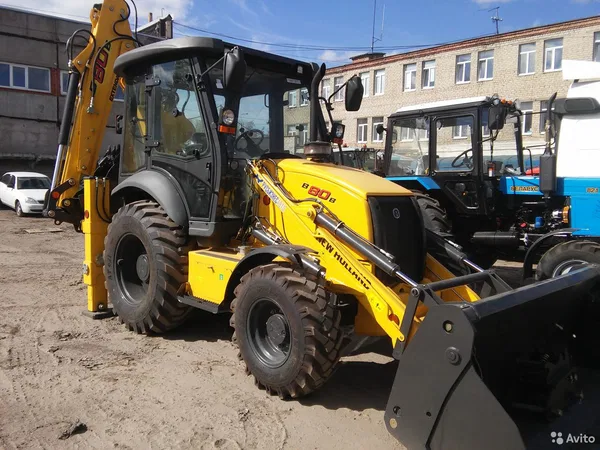 Экскаватор-погрузчик New Holland B80B