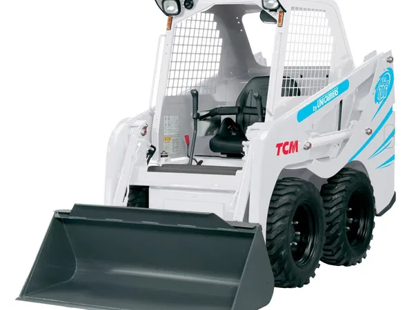 Мини-погрузчик TCM SSL706