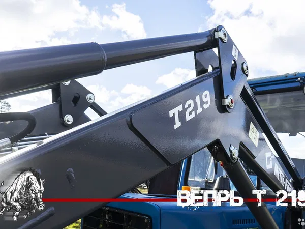 Навесной погрузчик (КУН) Metal-Fach T-219