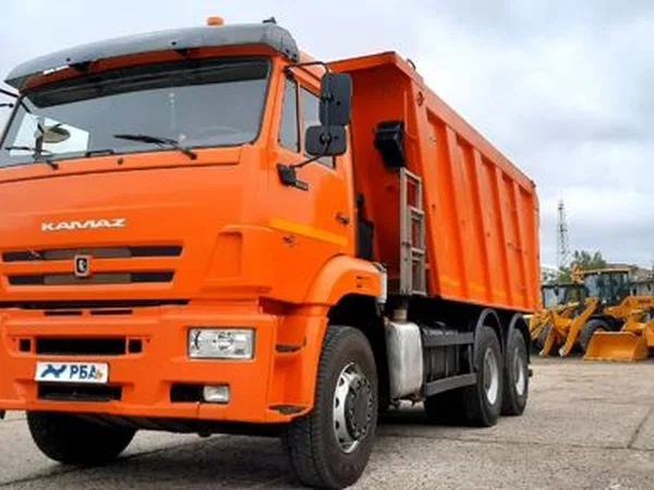 Самосвал КамАЗ 6520
