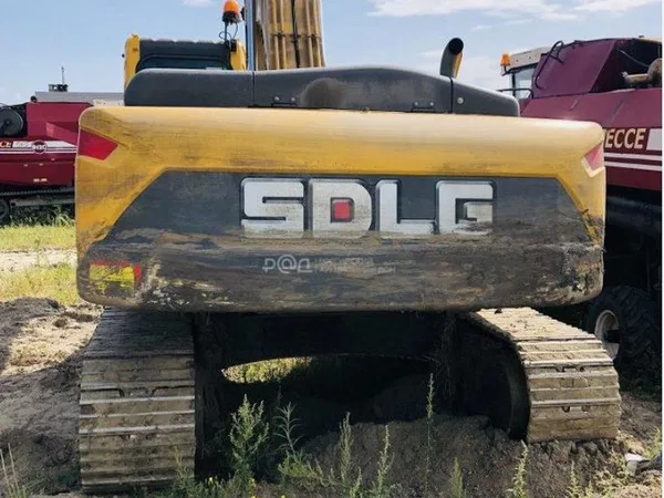 Гусеничный экскаватор SDLG LinGong E6300F