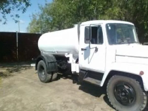 Ассенизатор Коммаш Арзамас КО-503В на шасси ГАЗ-3307