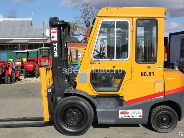Вилочный погрузчик Toyota 02-7FG35
