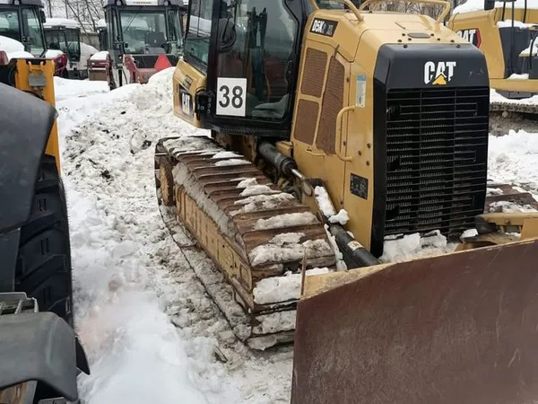 Гусеничный бульдозер Caterpillar D5K2