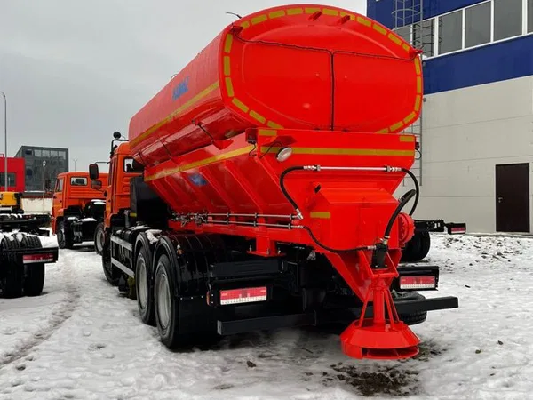 Комбинированная дорожная машина КО-823 на шасси КамАЗ 65115-773962-50