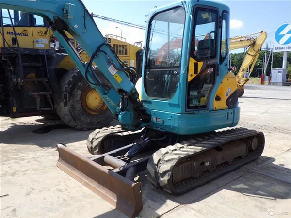 Мини-экскаватор Kubota U40-3s