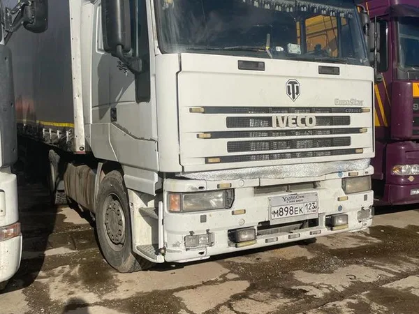 Седельный тягач IVECO 440 E43