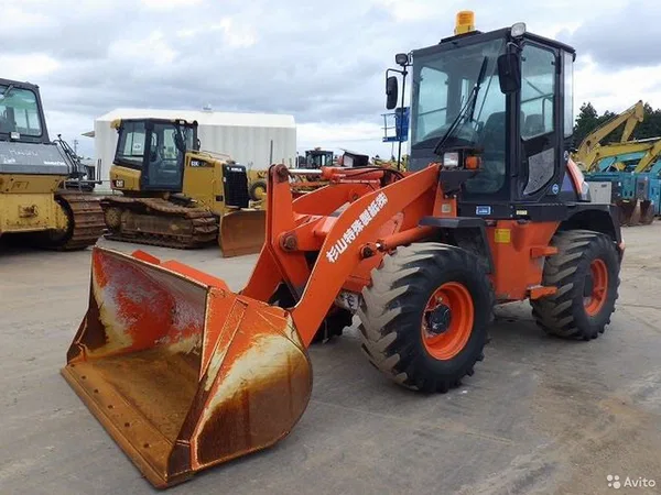Фронтальный погрузчик Hitachi ZW100