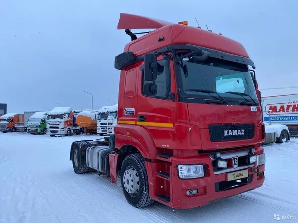 Седельный тягач КамАЗ 5490