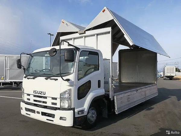 Грузовой фургон Isuzu Forward (F-Series)