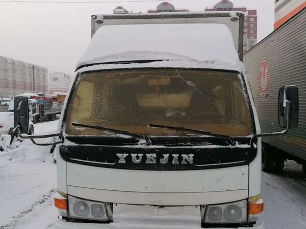 Промтоварный фургон Yuejin NJ5042