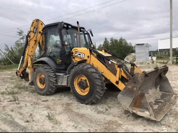 Экскаватор-погрузчик JCB 3CX-4WS-SM