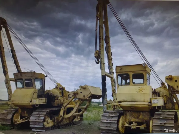 Трубоукладчик Komatsu D355C-3