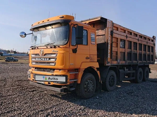 Самосвал SHACMAN (Shaanxi) F3000