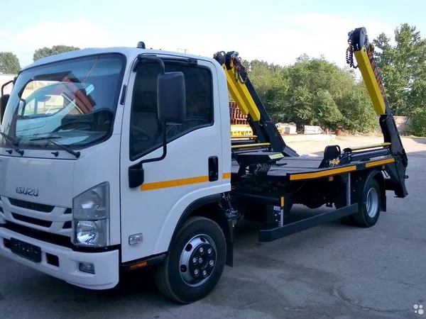 Бункеровоз Wernox 67065А-53 на шасси Isuzu NQR 90L