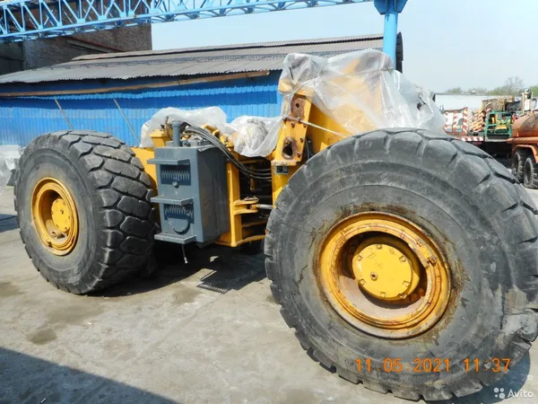 Фронтальный погрузчик Komatsu WA420-3