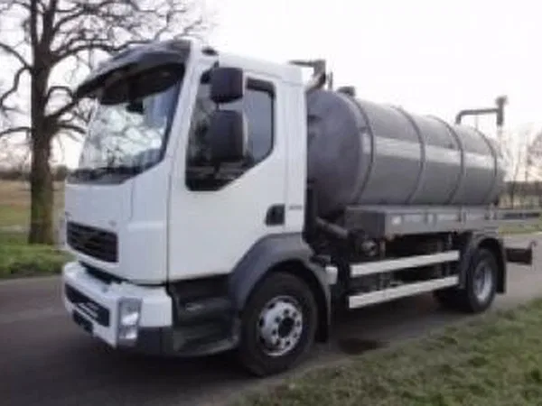 Илосос ARMAL на шасси Volvo FL 240