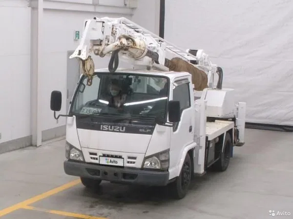Бурильно-крановая машина Aichi D50A на шасси Isuzu Elf