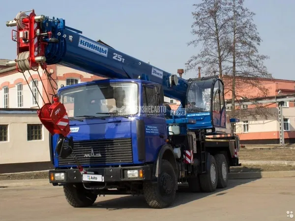 Автокран Клинцы КС-55713-6К-4 на шасси МАЗ 6312