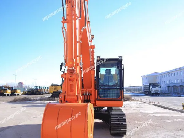 Гусеничный экскаватор Lonking CDM6135