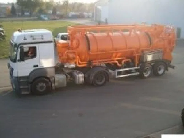 Илосос ARMAL на шасси Mercedes-Benz Spl