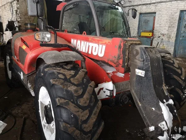 Телескопический погрузчик Manitou MLT-735