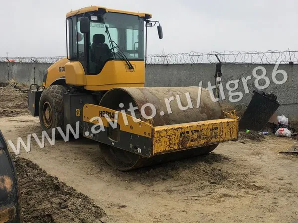 Грунтовый каток SDLG RS8140