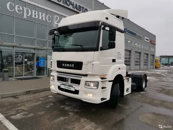 Седельный тягач КамАЗ 5490
