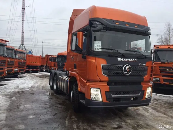 Седельный тягач SHACMAN (Shaanxi) SX42584V324