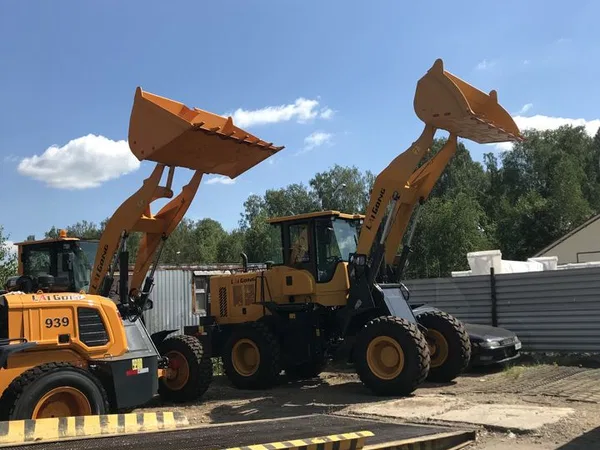 Фронтальный погрузчик LaiGong LG939