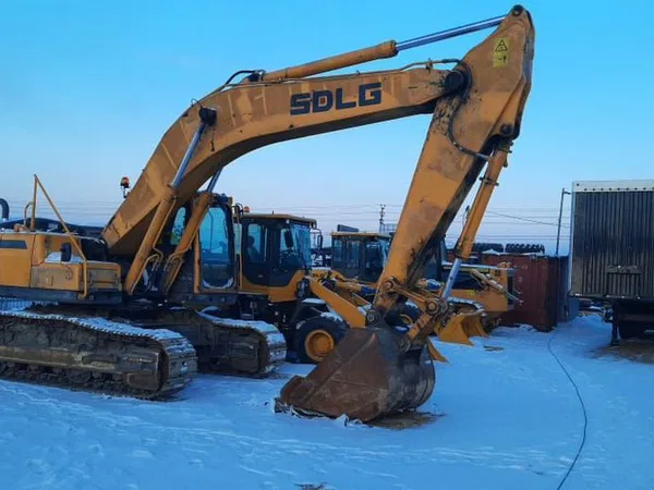 Гусеничный экскаватор SDLG LinGong E6300F