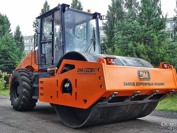 Грунтовый каток Завод Дорожных машин DM-614