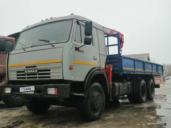 Бортовой грузовик с КМУ КамАЗ 5321