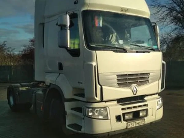 Седельный тягач Renault Premium