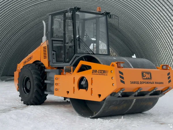 Грунтовый каток Завод Дорожных машин DM-614