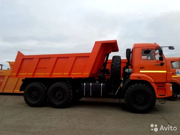 Самосвал КамАЗ 43118