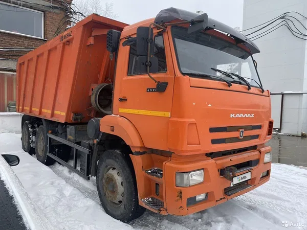 Самосвал КамАЗ 6520