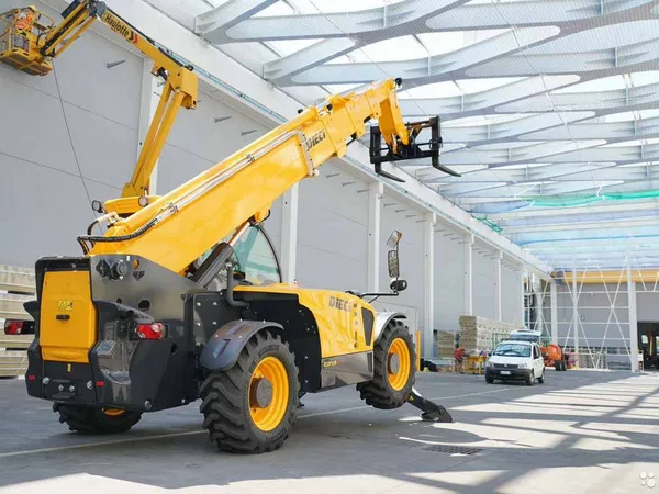 Телескопический погрузчик Dieci ICARUS 40.17