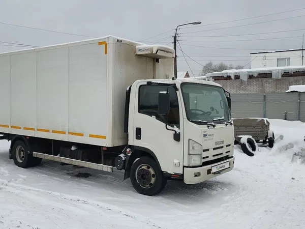 Рефрижераторный фургон Isuzu ELF (N-series)