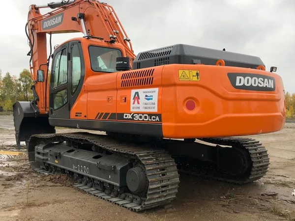 Гусеничный экскаватор DOOSAN DX300LCA