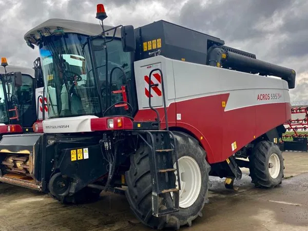 Зерноуборочный комбайн Ростсельмаш ACROS 595 Plus