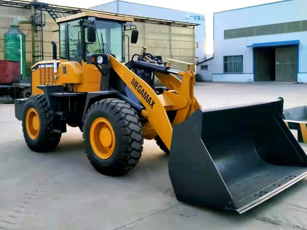 Фронтальный погрузчик MegaMax GL420H