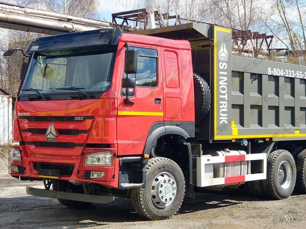 Самосвал HOWO Expo