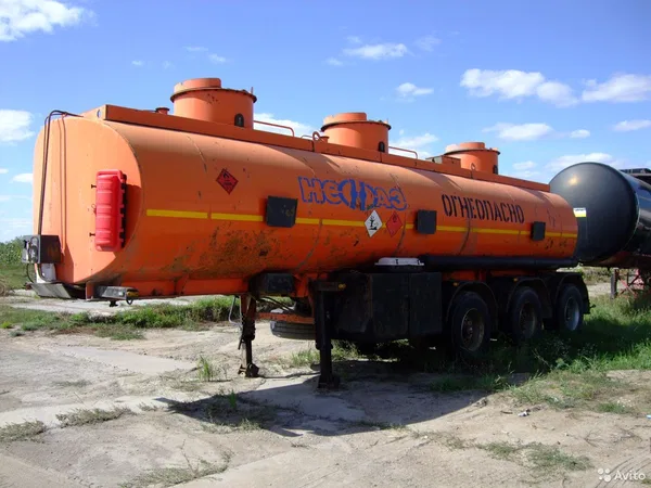 Полуприцеп бензовоз НефАЗ 96931-07