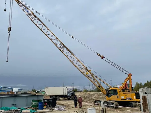 Гусеничный кран XCMG XGC55