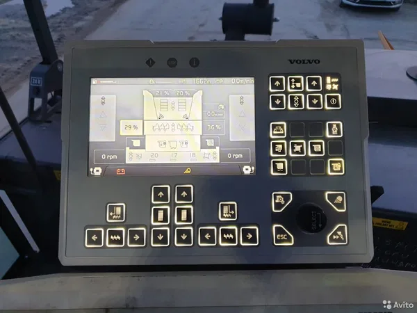 Асфальтоукладчик Volvo ABG 6820 D