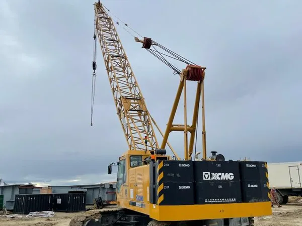 Гусеничный кран XCMG XGC70