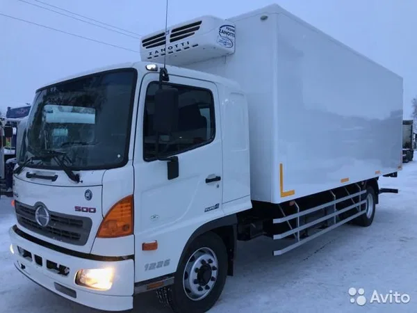 Рефрижератор Hino 500
